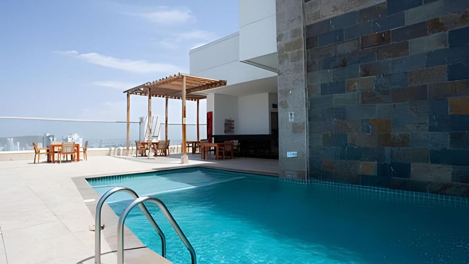 Lujoso Apto Vista Al Mar Piso 34 - Palmetto Apartment