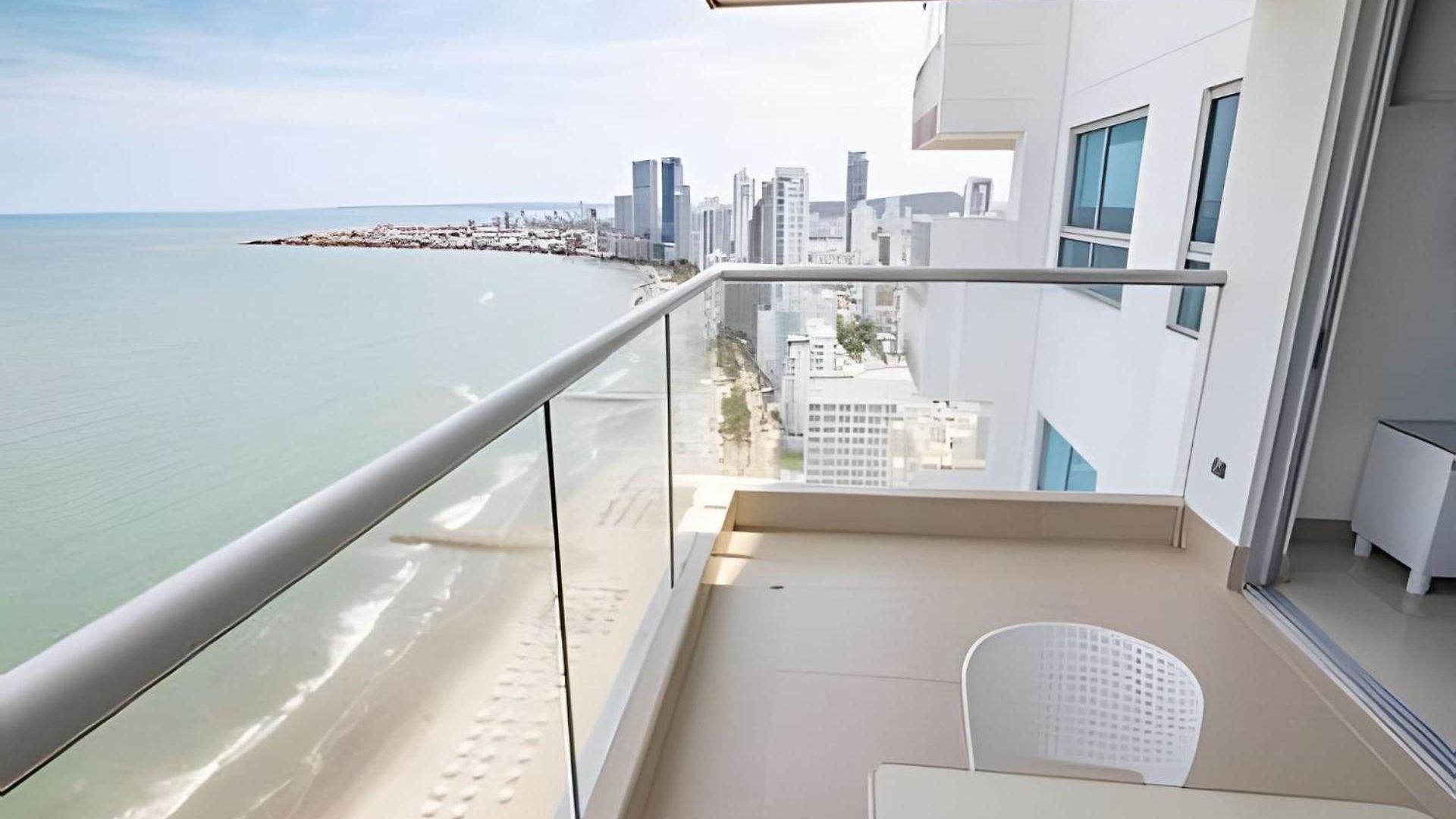Lujoso Apto Vista Al Mar Piso 34 - Palmetto *