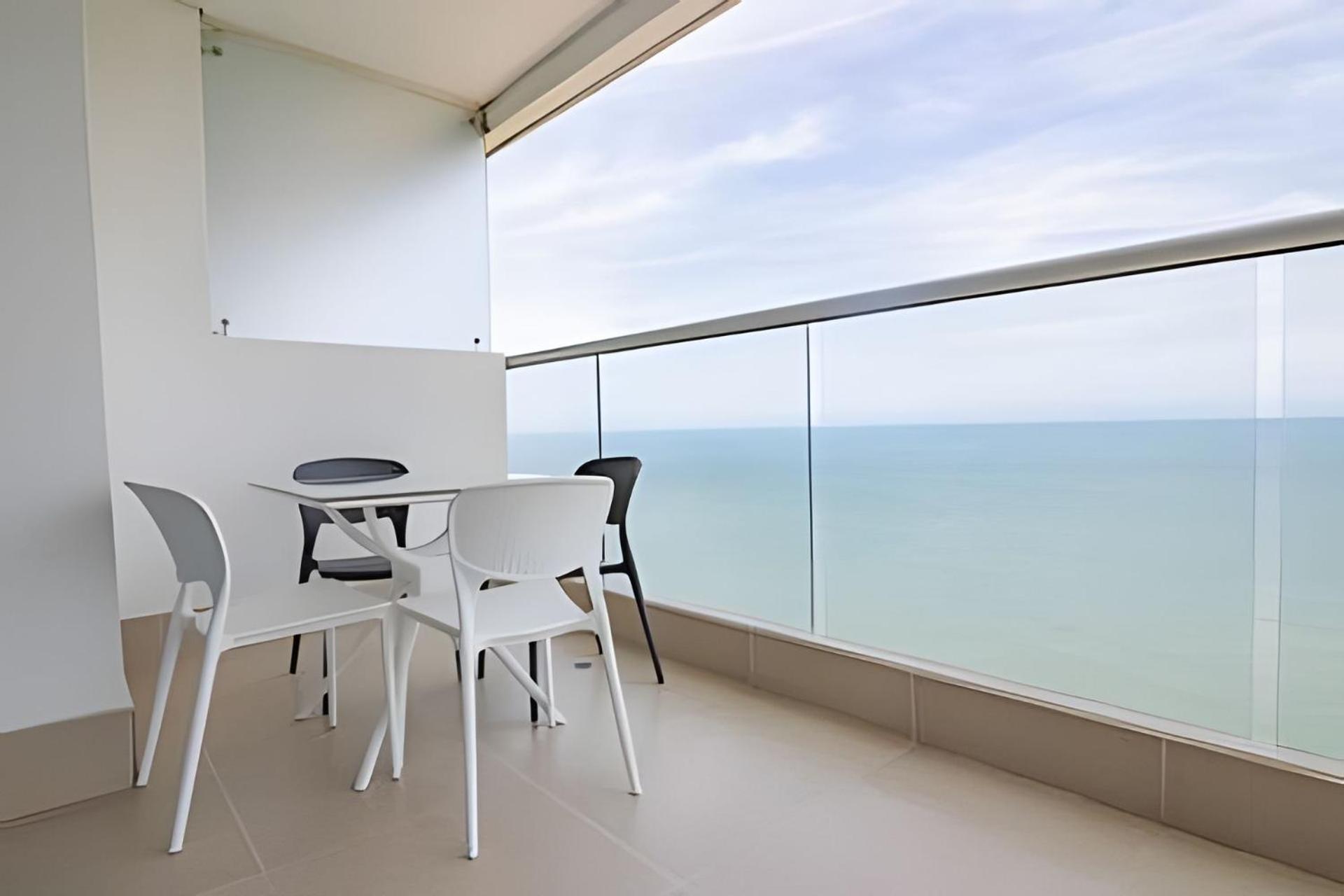 Lujoso Apto Vista Al Mar Piso 34 - Palmetto Apartamento *